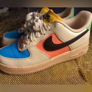 Nike Air Force 1 Low 07 Multi-Color & Sail 8